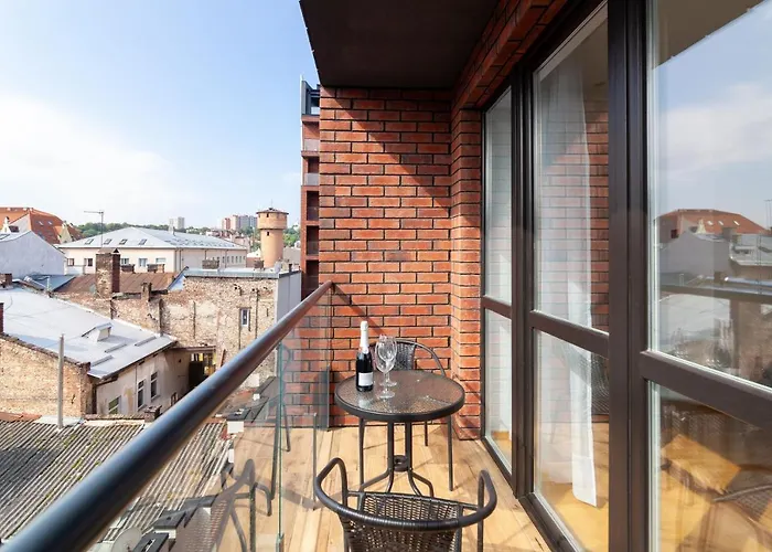 Regrand Apartment On Kulisha 47A